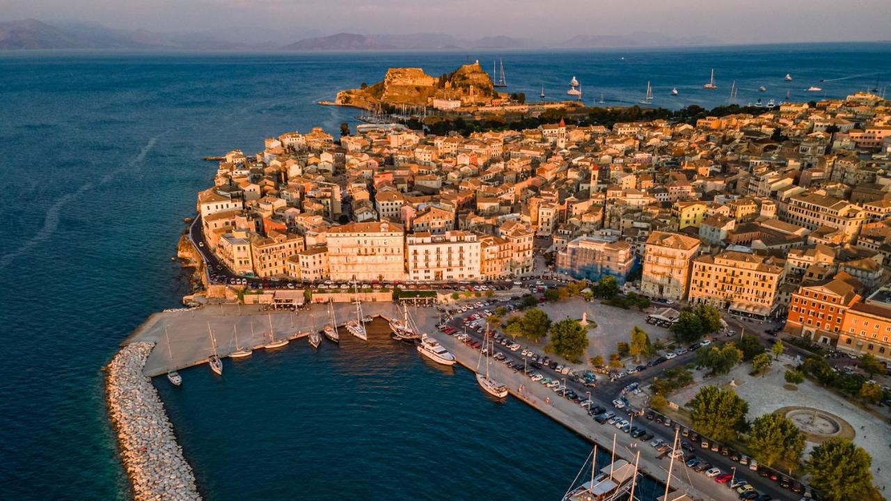 Mouragia Loft - Waterfront Old Corfu Townアパートメント エクステリア 写真