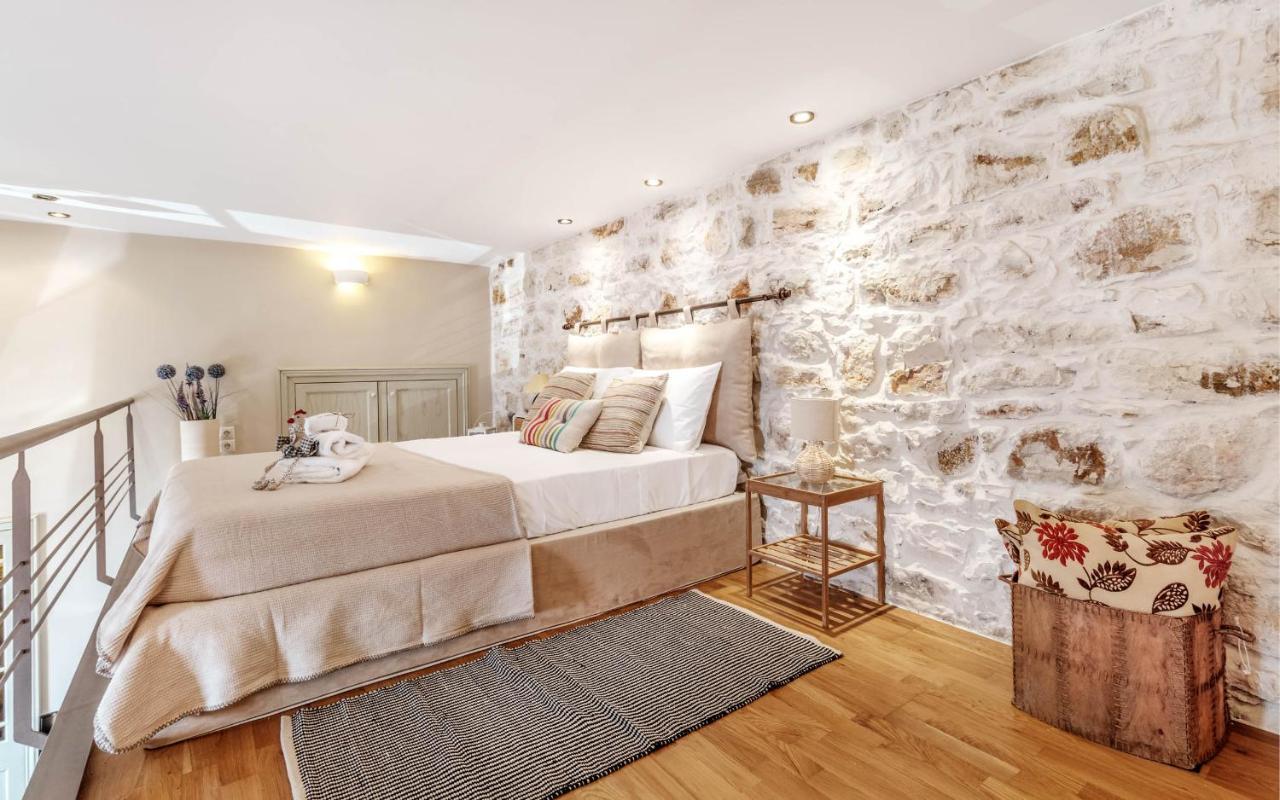 Mouragia Loft - Waterfront Old Corfu Townアパートメント エクステリア 写真