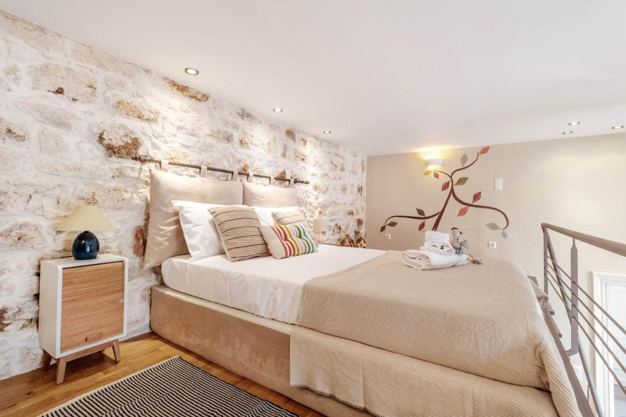Mouragia Loft - Waterfront Old Corfu Townアパートメント エクステリア 写真