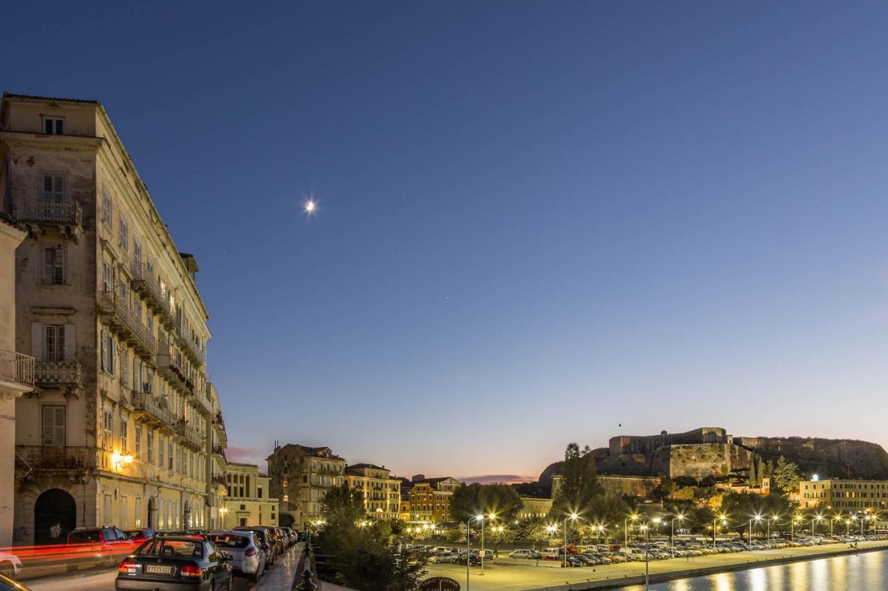 Mouragia Loft - Waterfront Old Corfu Townアパートメント エクステリア 写真